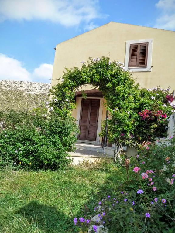 Agriturismo Timpa Del Sole Villa Noto Kültér fotó
